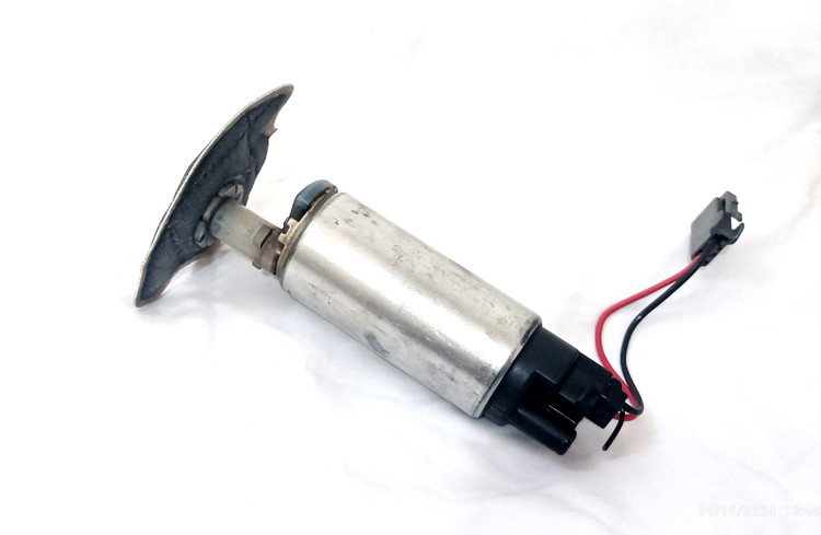 مغزی پمپ بنزین تویوتایی 12بار